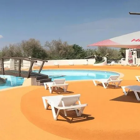Mobil-home Confortable Avec Terrasse - 6 Pers. - Api-1-52-2168
